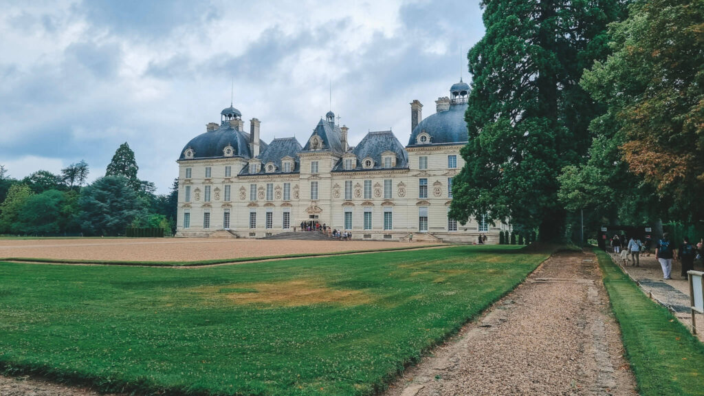 Castelo de Cheverny no Vale do Loire, inspiração para o castelo de Tintim